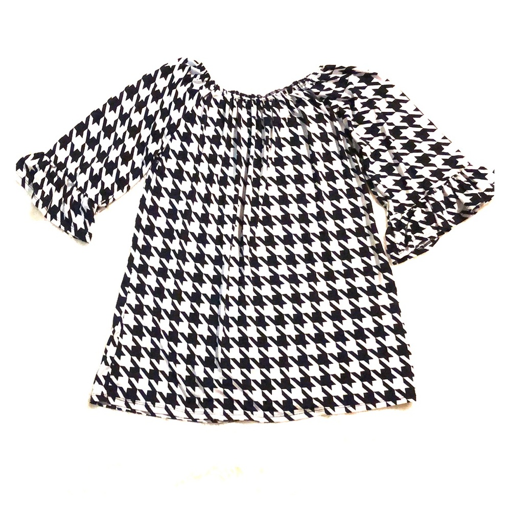 4/$20 Houndstooth Ruffle Sleeve Tunic Top